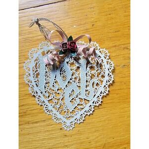 Metal Doily  Heart Shaped Noel Ornament Made In Taiwan